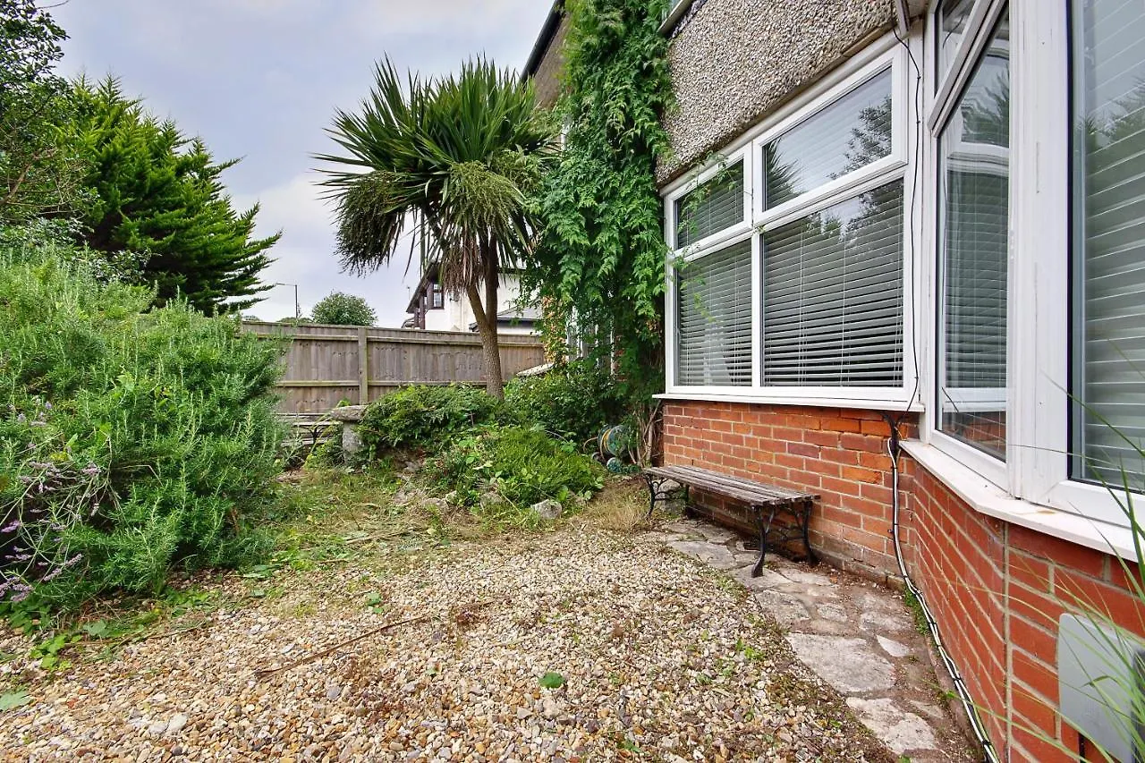 Large En-Suite By The Beach Bournemouth Homestay