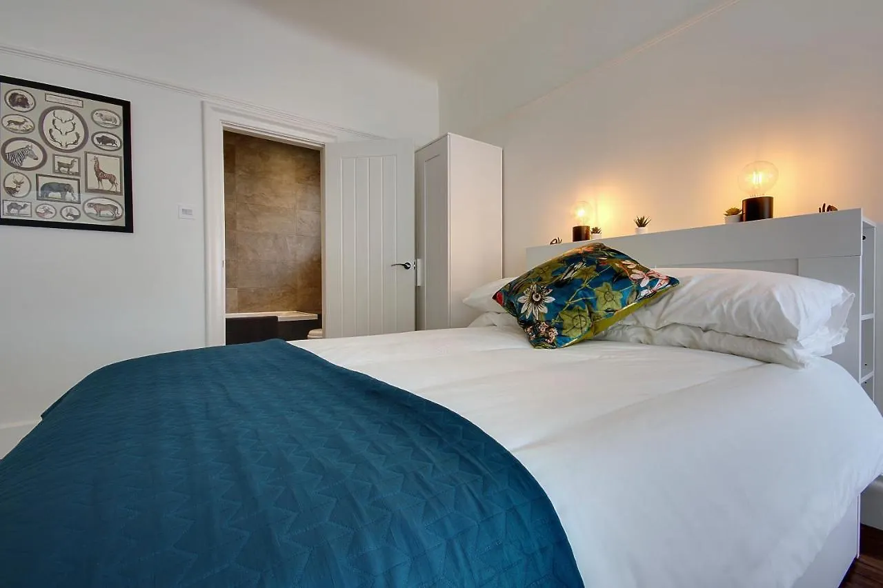 Homestay Large En-Suite By The Beach Bournemouth United Kingdom
