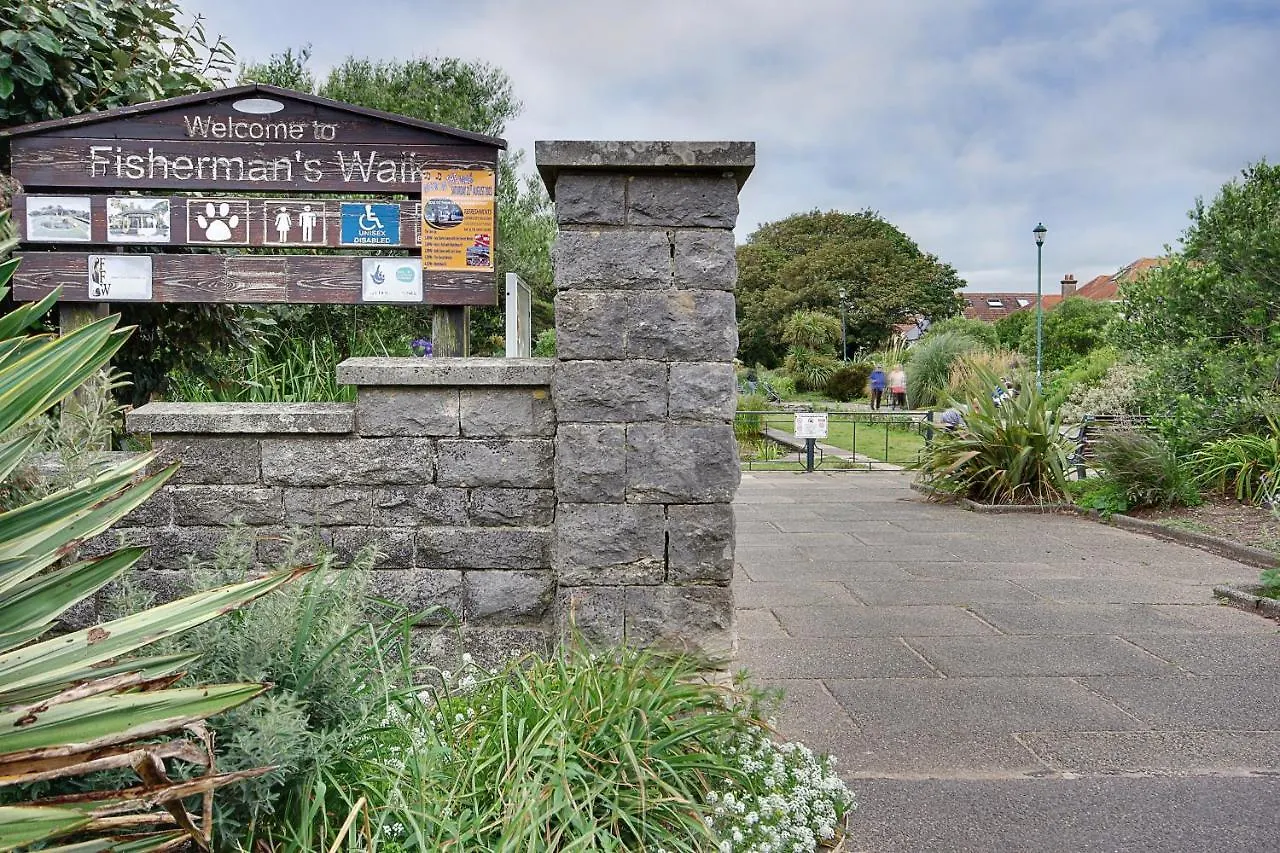 Large En-Suite By The Beach Bournemouth