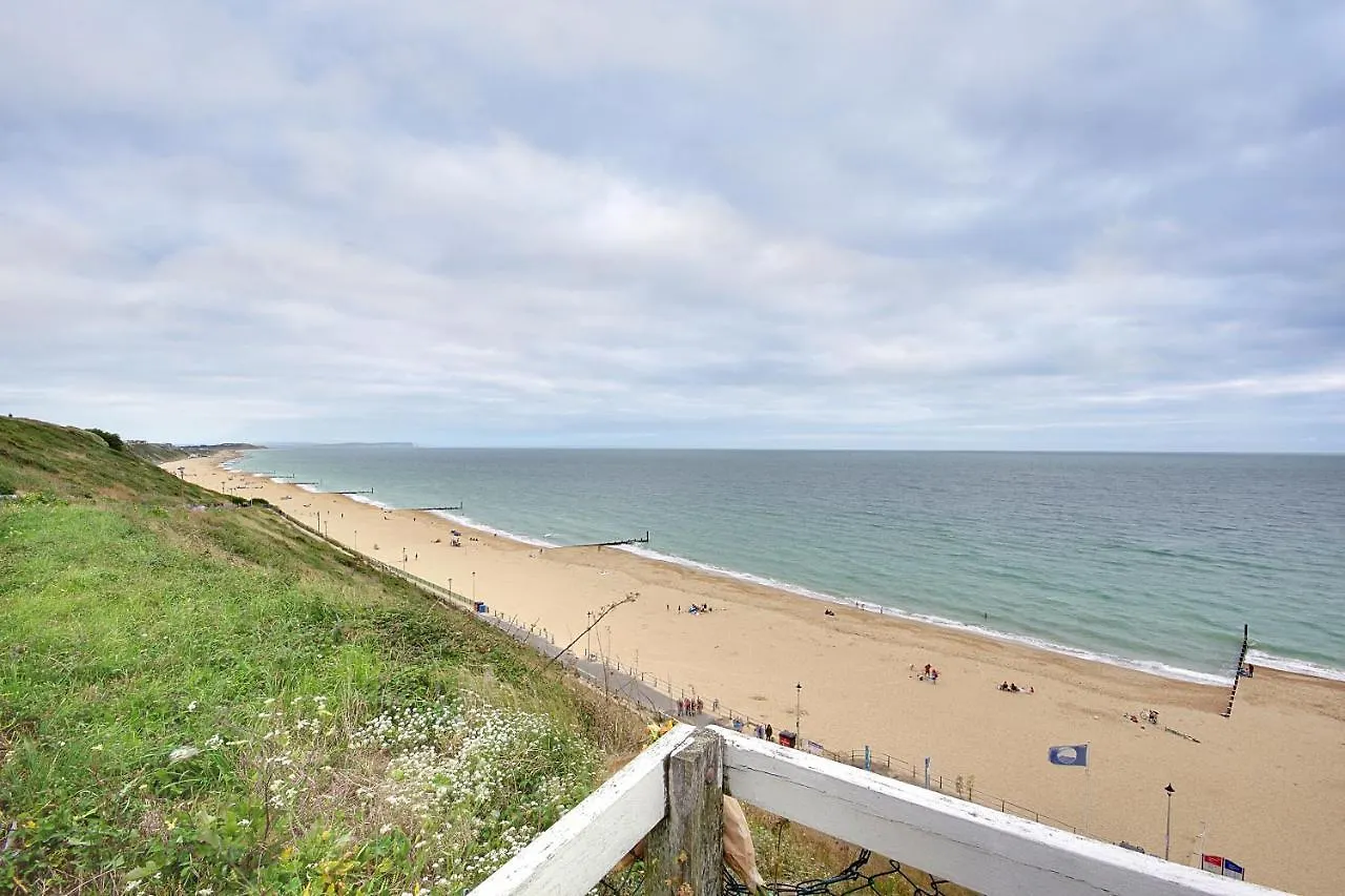 Large En-Suite By The Beach Bournemouth United Kingdom